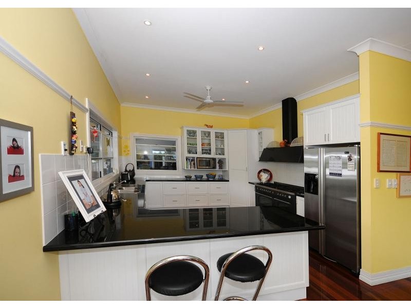 6 Nautilus Court, Dundowran Beach QLD 4655