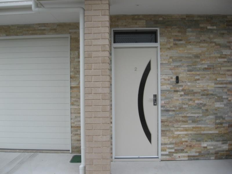 Unit 2/5 Pulgul Street, Urangan QLD 4655