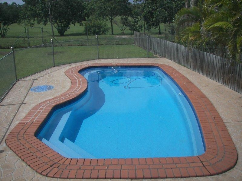 31 Bowerbird Avenue, Eli Waters QLD 4655