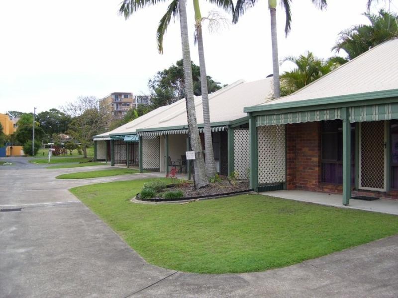Unit 13/220 Torquay Road, Torquay QLD 4655