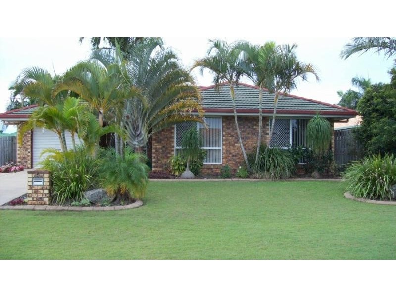 4 Alana Court, Torquay QLD 4655