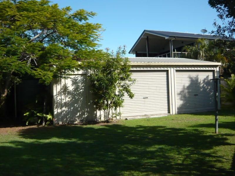 8 Wattle Street, Point Vernon QLD 4655