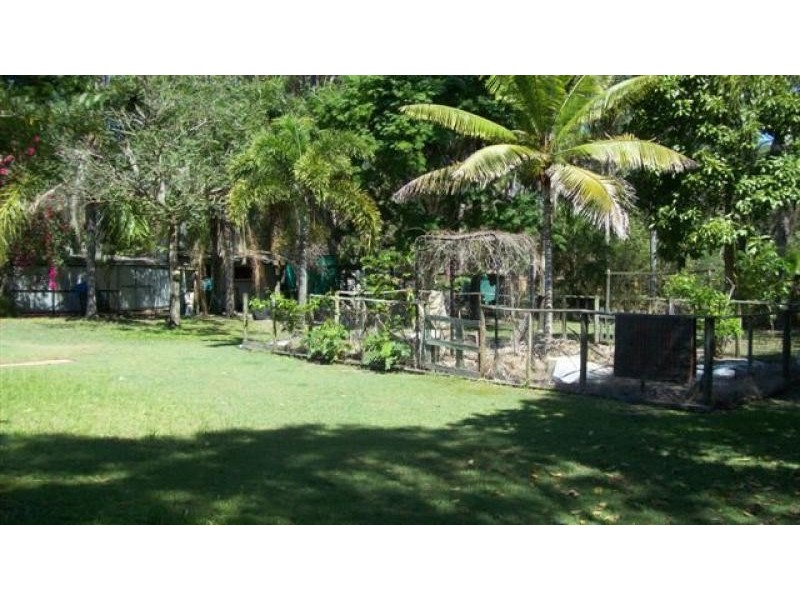 105 Garden Drive, Urangan QLD 4655