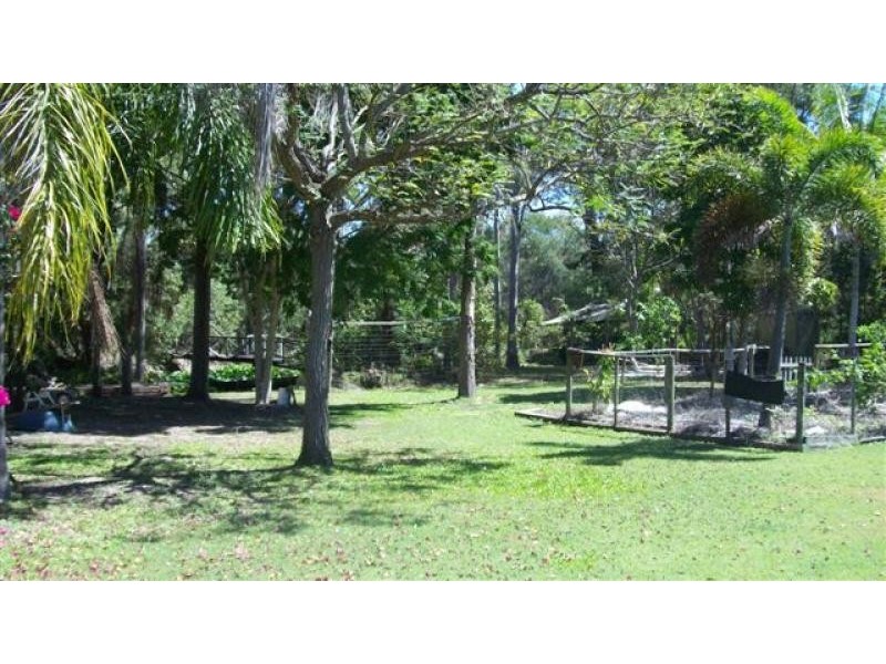 105 Garden Drive, Urangan QLD 4655