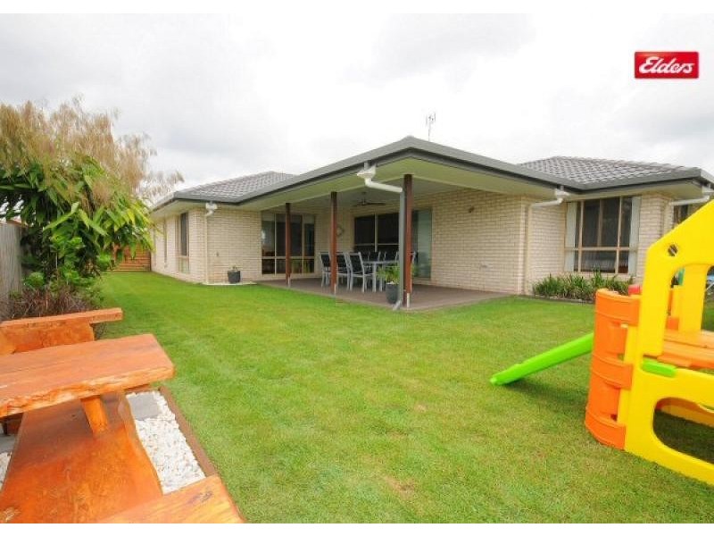 11 Teresa Street, Nikenbah QLD 4655