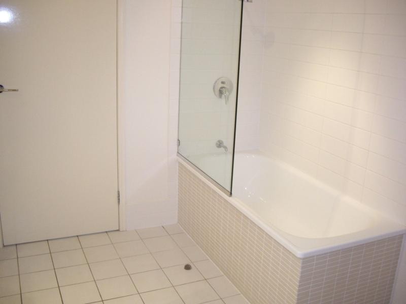 Unit 12/68 Pulgul Street, Urangan QLD 4655