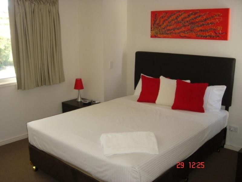 Unit 5/68 Pulgul Street, Urangan QLD 4655