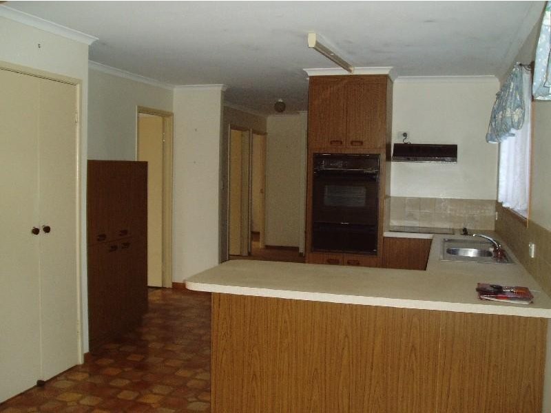 7 Charleville Street, Point Vernon QLD 4655