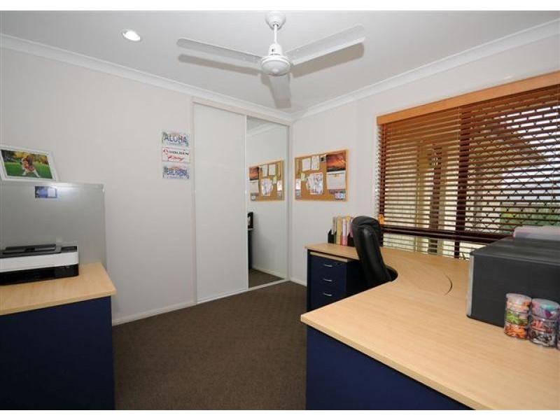 18 Beagle Avenue, Nikenbah QLD 4655