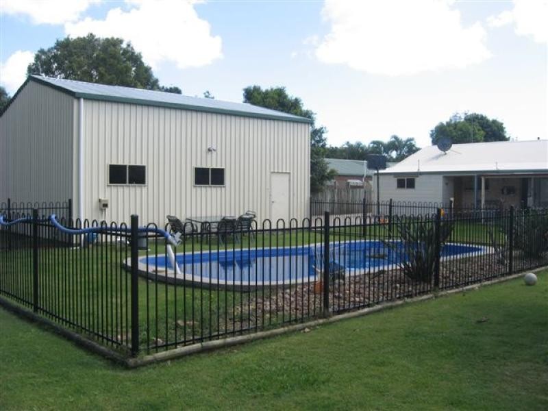 45 Fairway Drive, Urraween QLD 4655