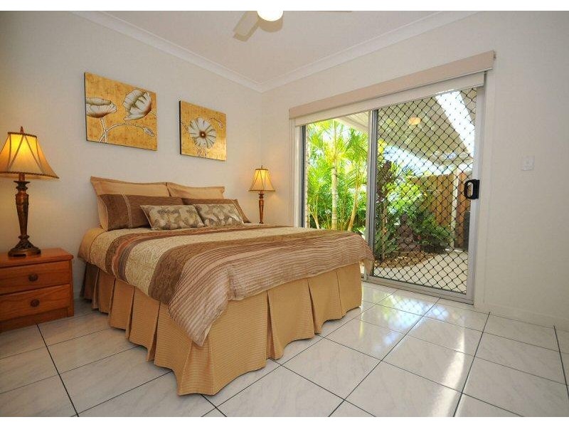 Unit 8/201 Torquay Terrace, Torquay QLD 4655