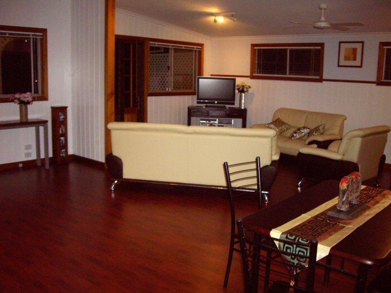 43 Hillcrest Avenue, Scarness QLD 4655