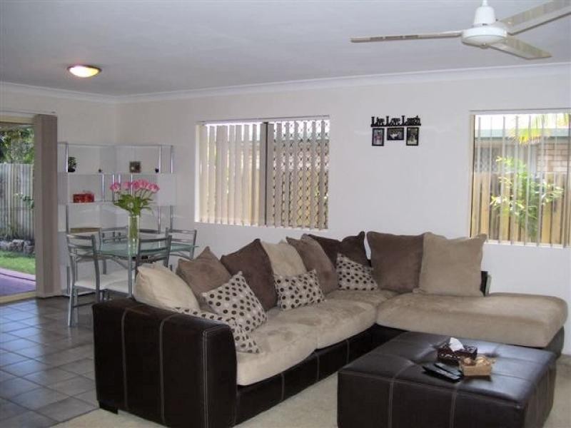 94 Snapper Street, Kawungan QLD 4655