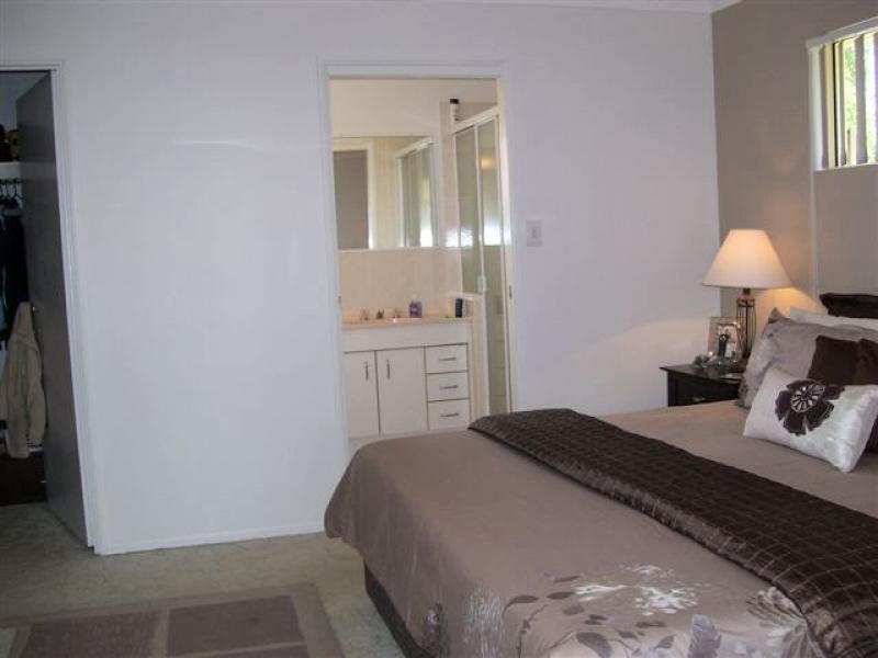 94 Snapper Street, Kawungan QLD 4655