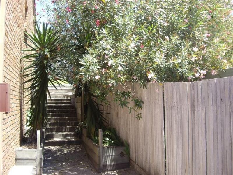 Unit 3/119 Freshwater Street, Torquay QLD 4655