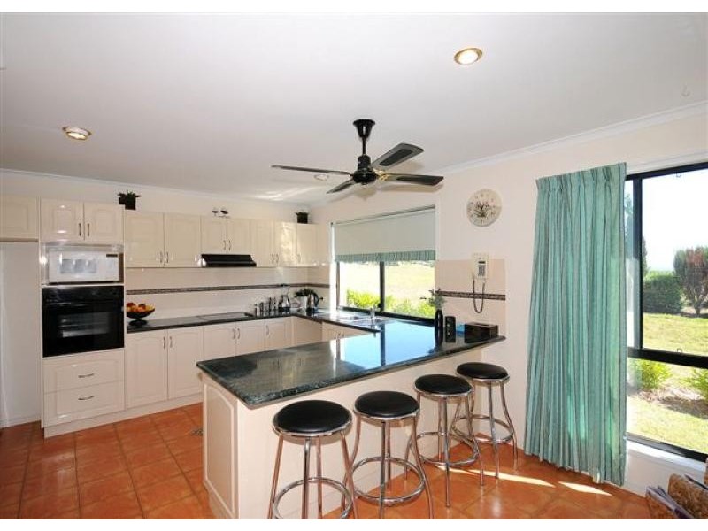 7 Highland Place, Craignish QLD 4655