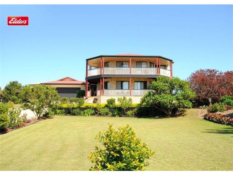 7 Highland Place, Craignish QLD 4655