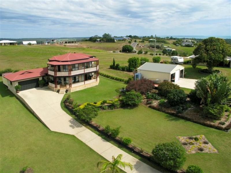 7 Highland Place, Craignish QLD 4655