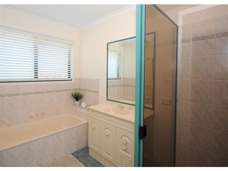 7 Highland Place, Craignish QLD 4655