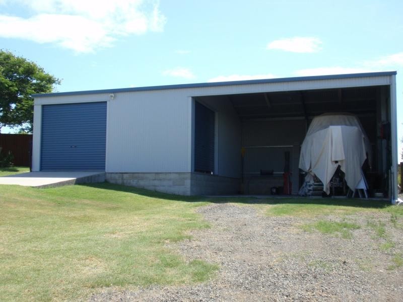 7 Blue Water Drive, Booral QLD 4655