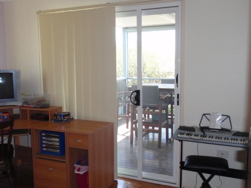 7 Blue Water Drive, Booral QLD 4655