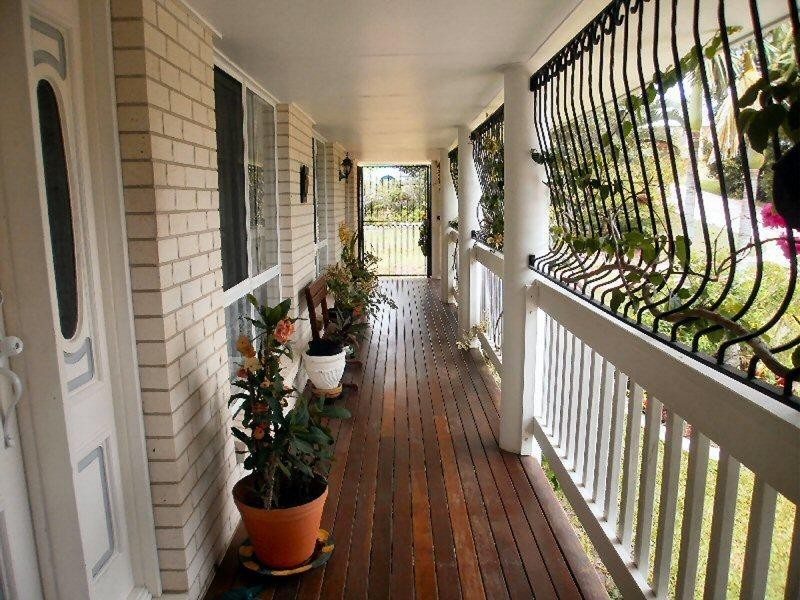 42 Karraschs Road, Dundowran QLD 4655