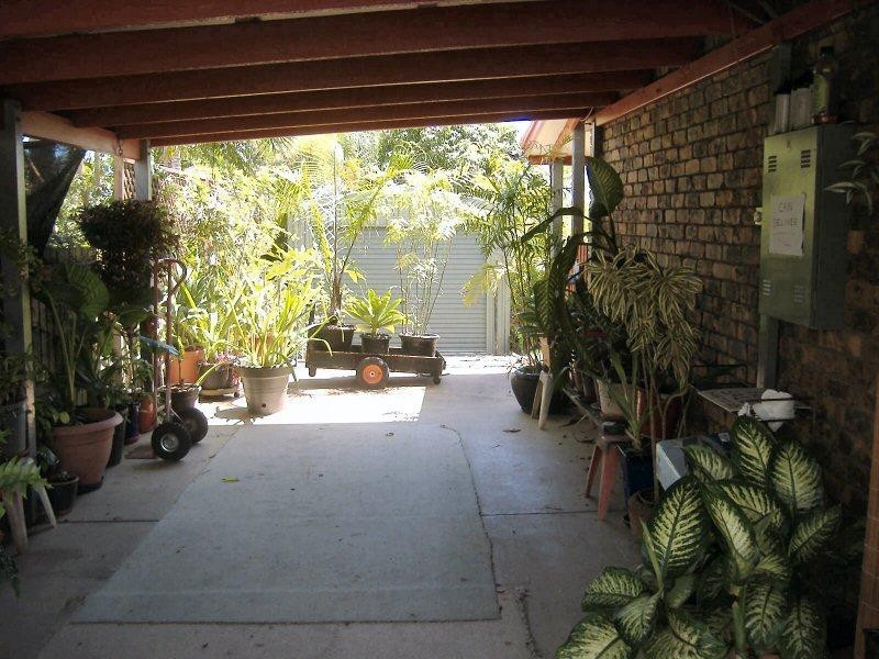 5 Jensen Drive, Urraween QLD 4655