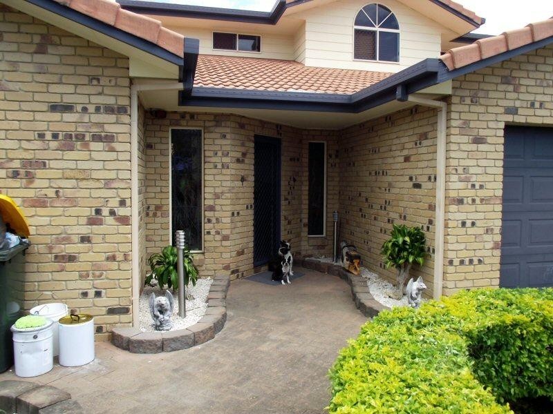 28 Aimee Drive, Urangan QLD 4655