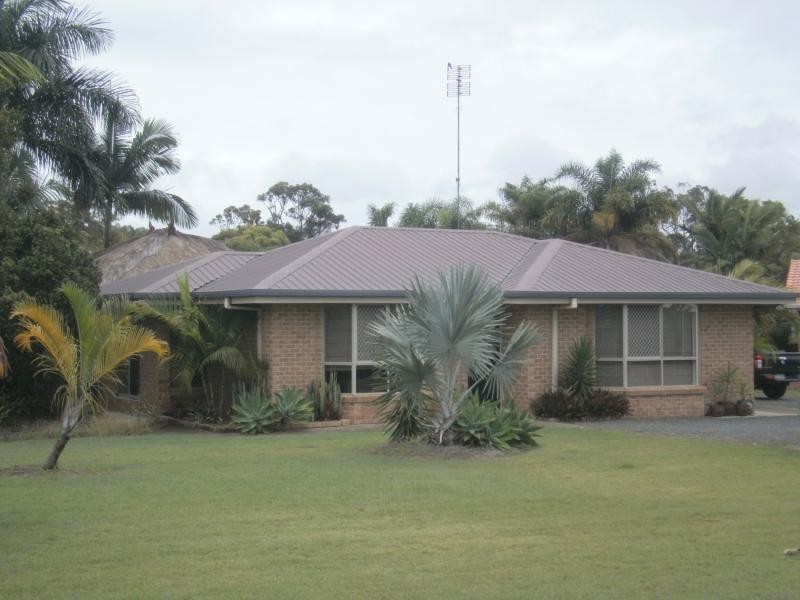 151 Garden Drive, Urangan QLD 4655