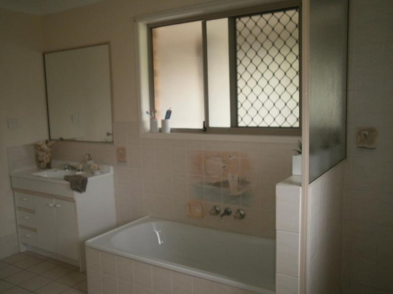 151 Garden Drive, Urangan QLD 4655