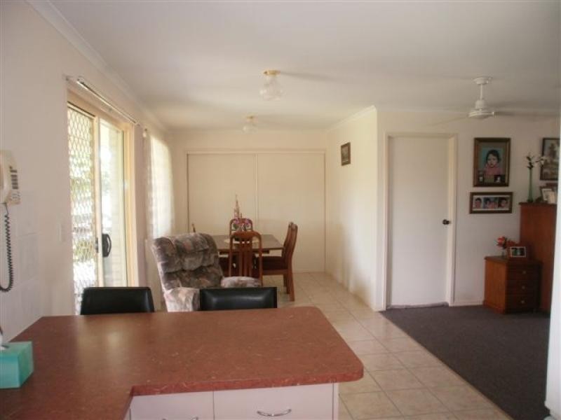 8 Sittella Close, Eli Waters QLD 4655