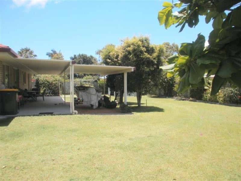 8 Sittella Close, Eli Waters QLD 4655