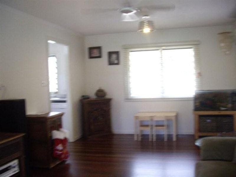 19 Truro Street, Torquay QLD 4655