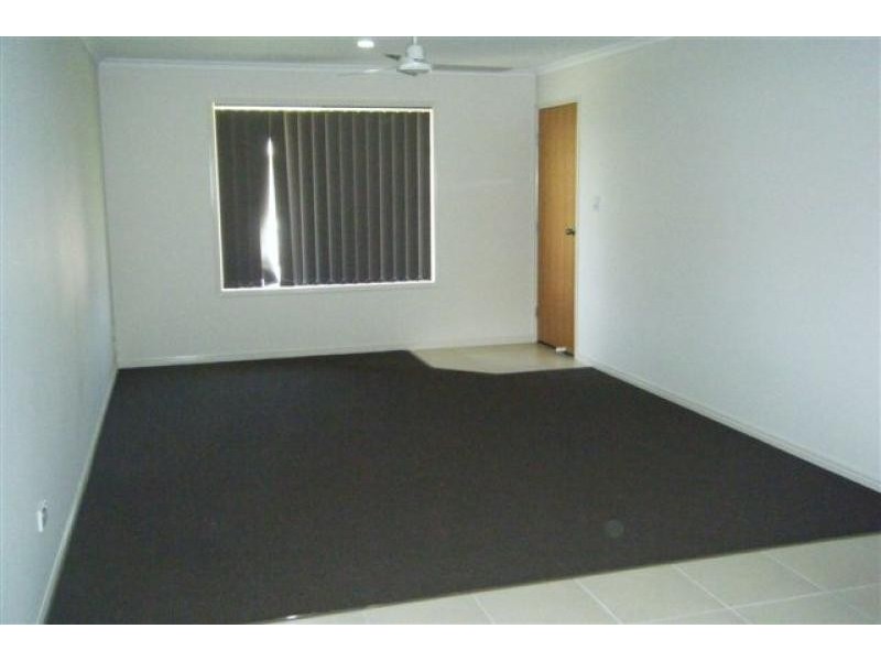 13 Sunny Way, Toogoom QLD 4655