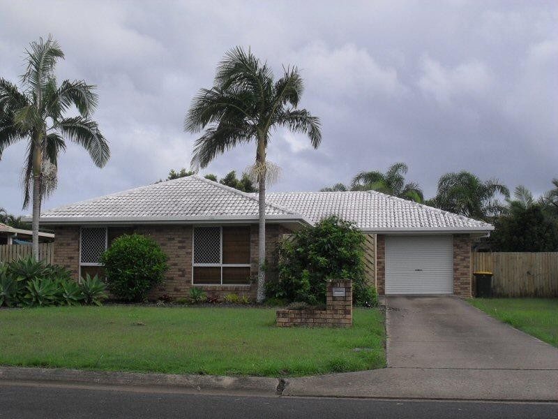34 Cedar Crescent, Kawungan QLD 4655