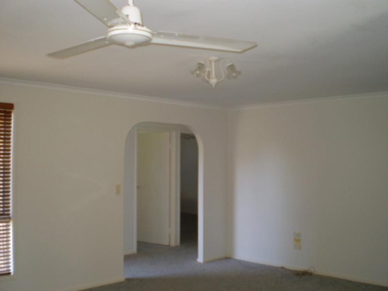 34 Cedar Crescent, Kawungan QLD 4655