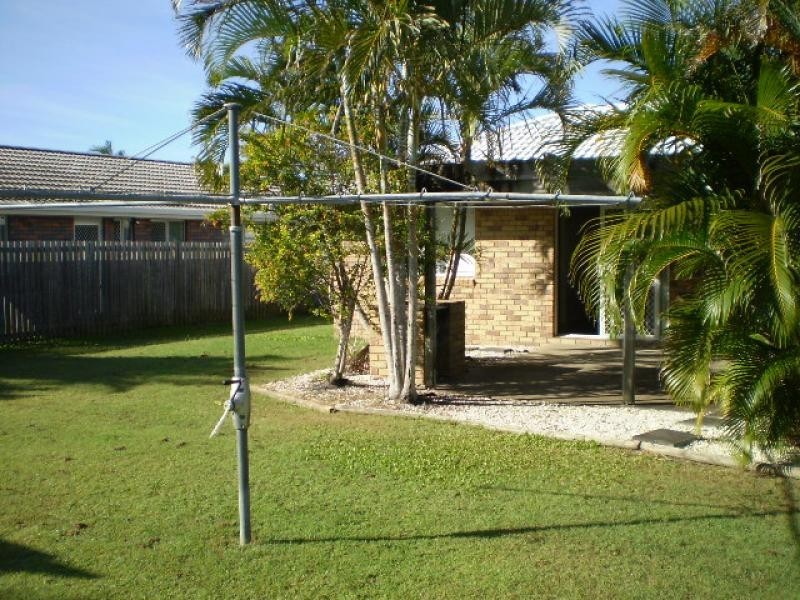 34 Cedar Crescent, Kawungan QLD 4655