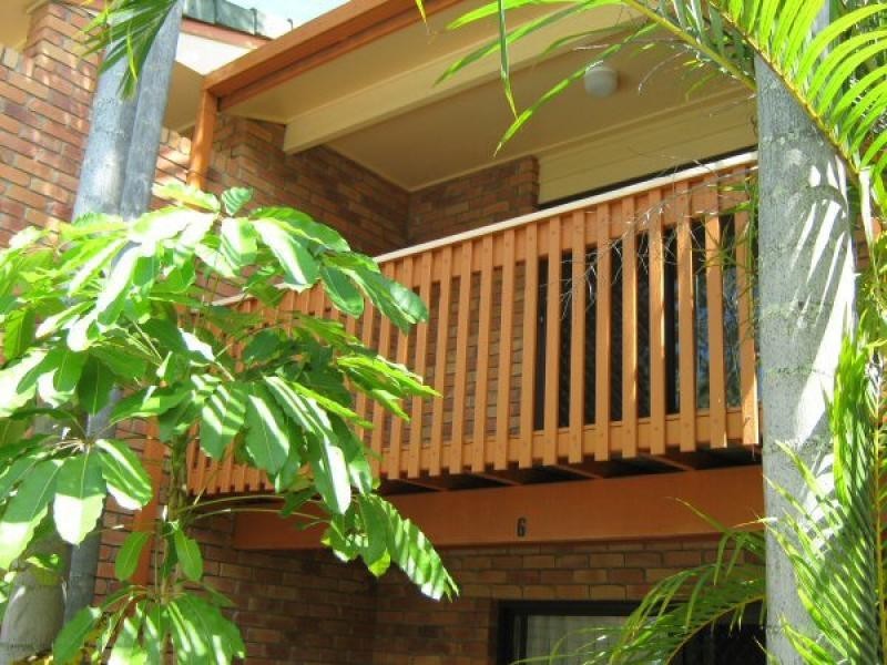 Unit 6/436 Esplanade, Torquay QLD 4655