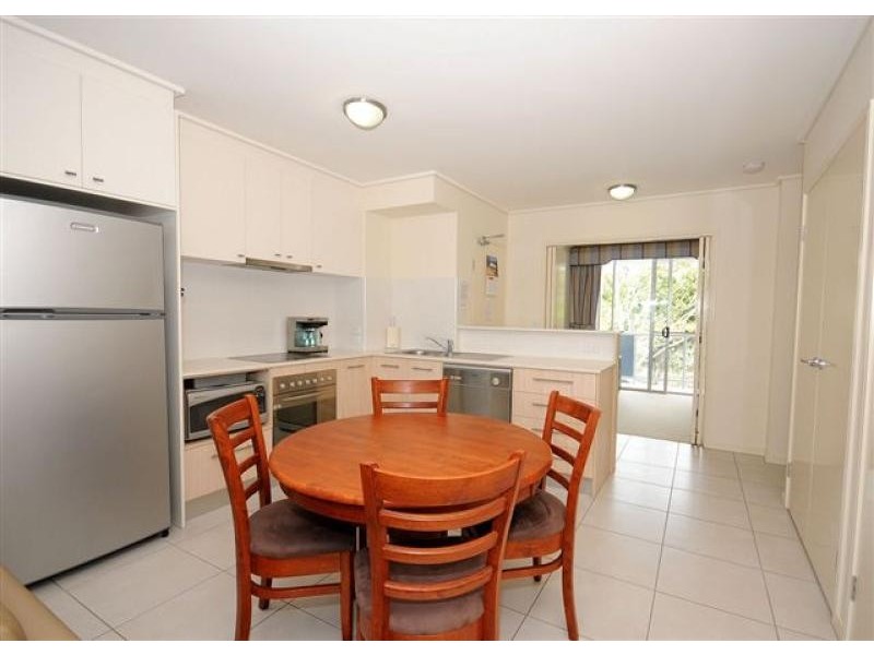Unit 51/68 Pulgul Street, Urangan QLD 4655