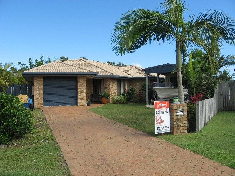 7 Cleo Court, Torquay QLD 4655