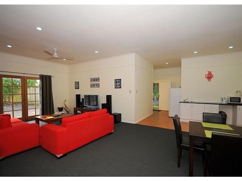 206 Denmans Camp Road, Wondunna QLD 4655
