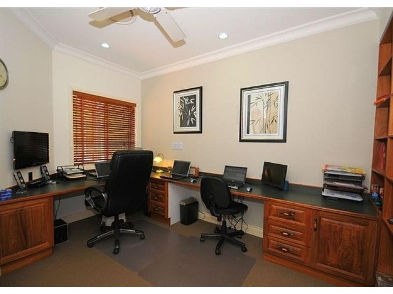 206 Denmans Camp Road, Wondunna QLD 4655