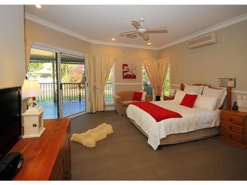 206 Denmans Camp Road, Wondunna QLD 4655