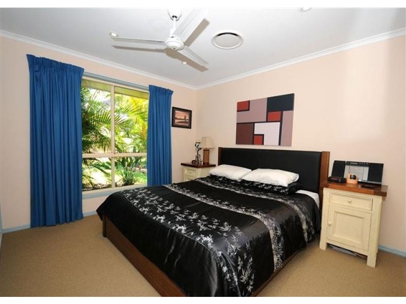 22 Banksia Park Drive, Scarness QLD 4655