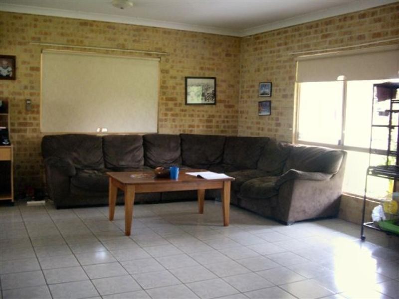 200 Condor Drive, Sunshine Acres QLD 4655