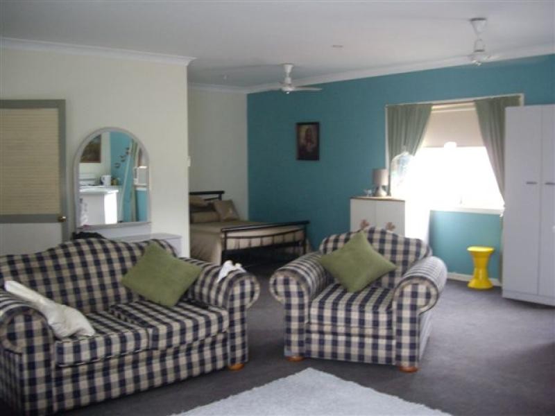 200 Condor Drive, Sunshine Acres QLD 4655