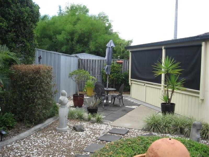 4 Jonwest Close, Torquay QLD 4655