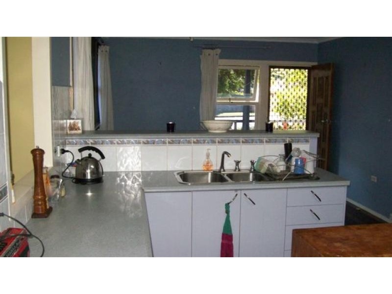115 Truro Street, Torquay QLD 4655
