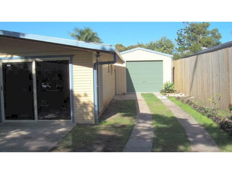 115 Truro Street, Torquay QLD 4655