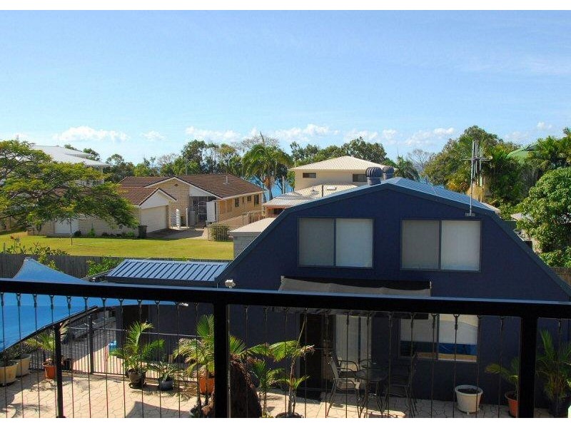 46 Long Street, Point Vernon QLD 4655
